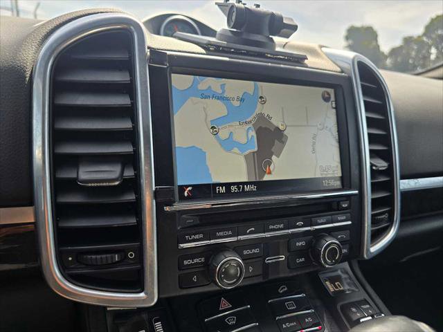 Used 2014 Porsche Cayenne S image 30