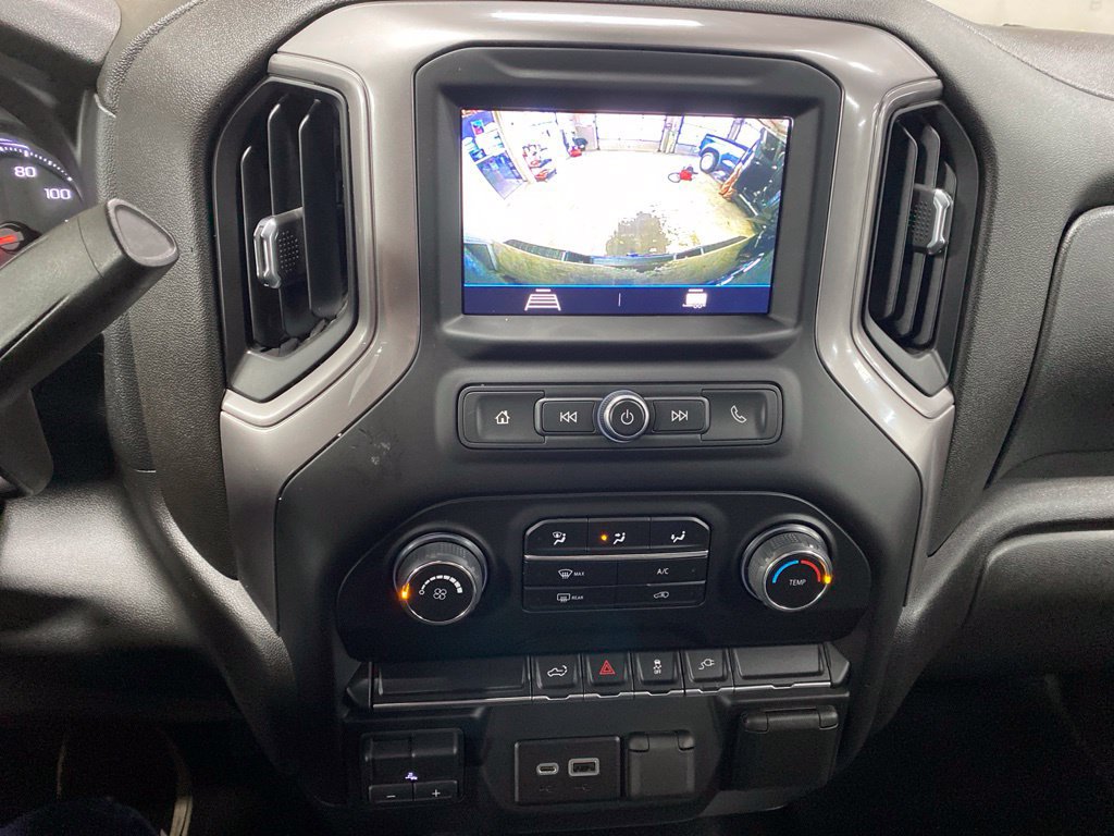 Used 2022 Chevrolet Silverado 2500 Custom w/ Custom Convenience Package AWD/4WD image 35