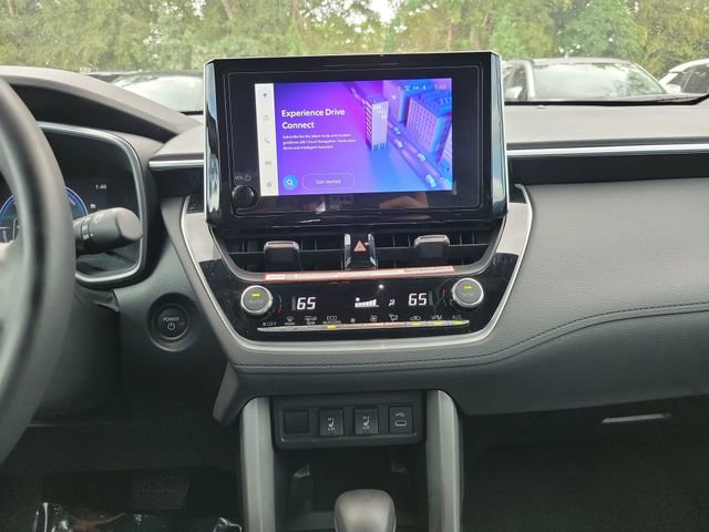 Used 2024 Toyota Corolla Cross XSE w/ Convenience Package image 19