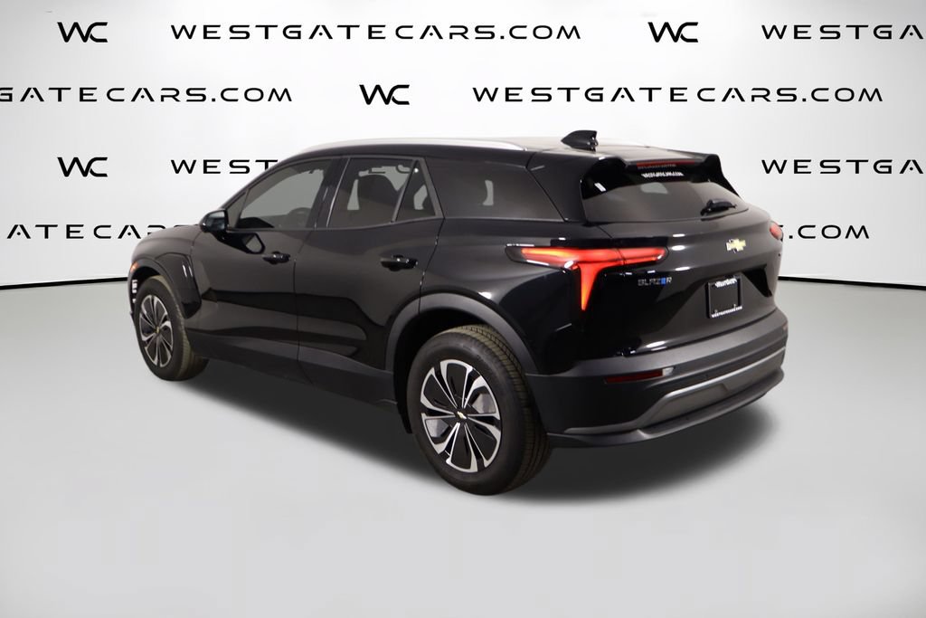 Used 2024 Chevrolet Blazer EV LT AWD/4WD image 46