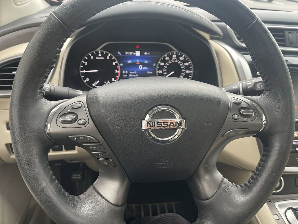 Used 2019 Nissan Murano Platinum w/ Cargo Package image 10