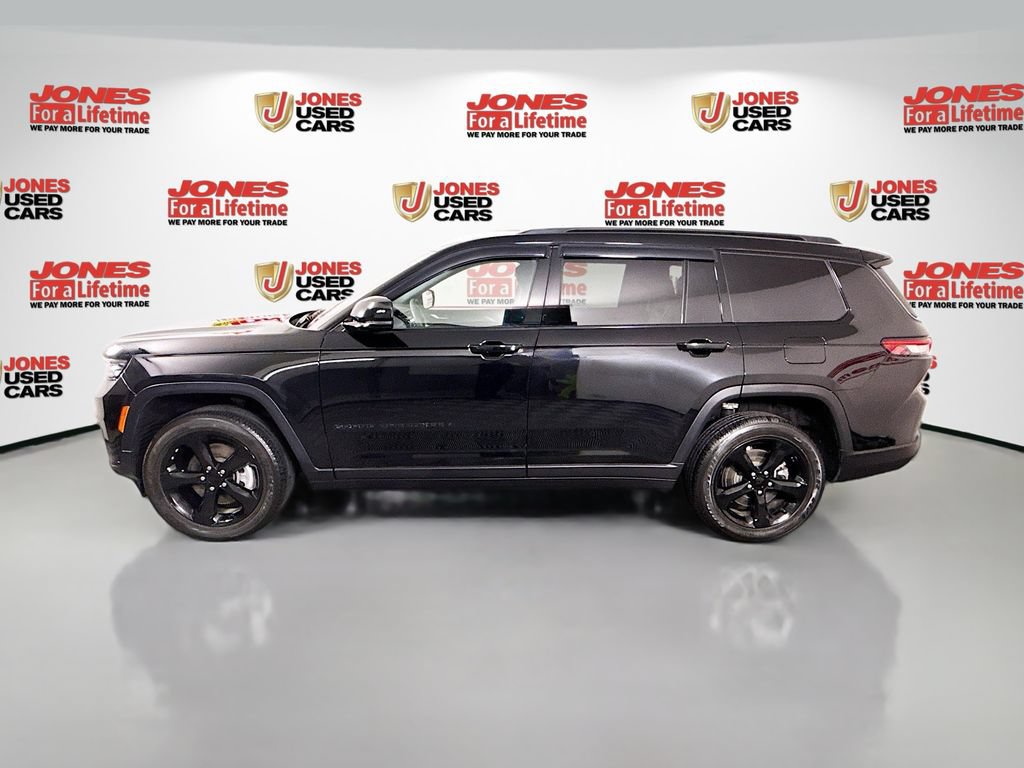 Used 2023 Jeep Grand Cherokee L Laredo AWD/4WD image 15