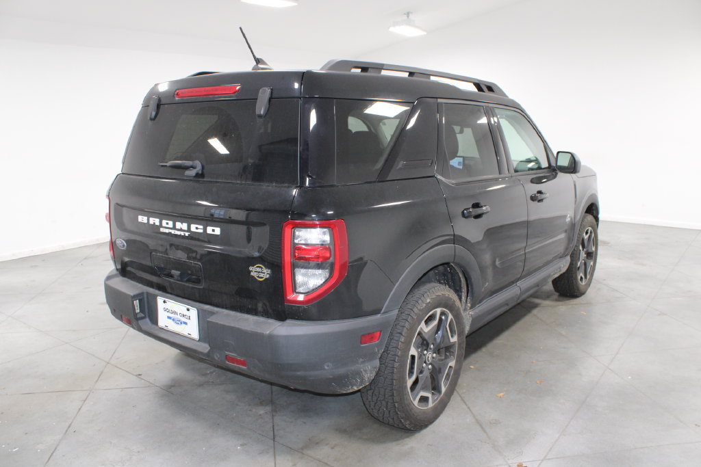 Used 2023 Ford Bronco Sport Outer Banks w/ Tech Package AWD/4WD image 9