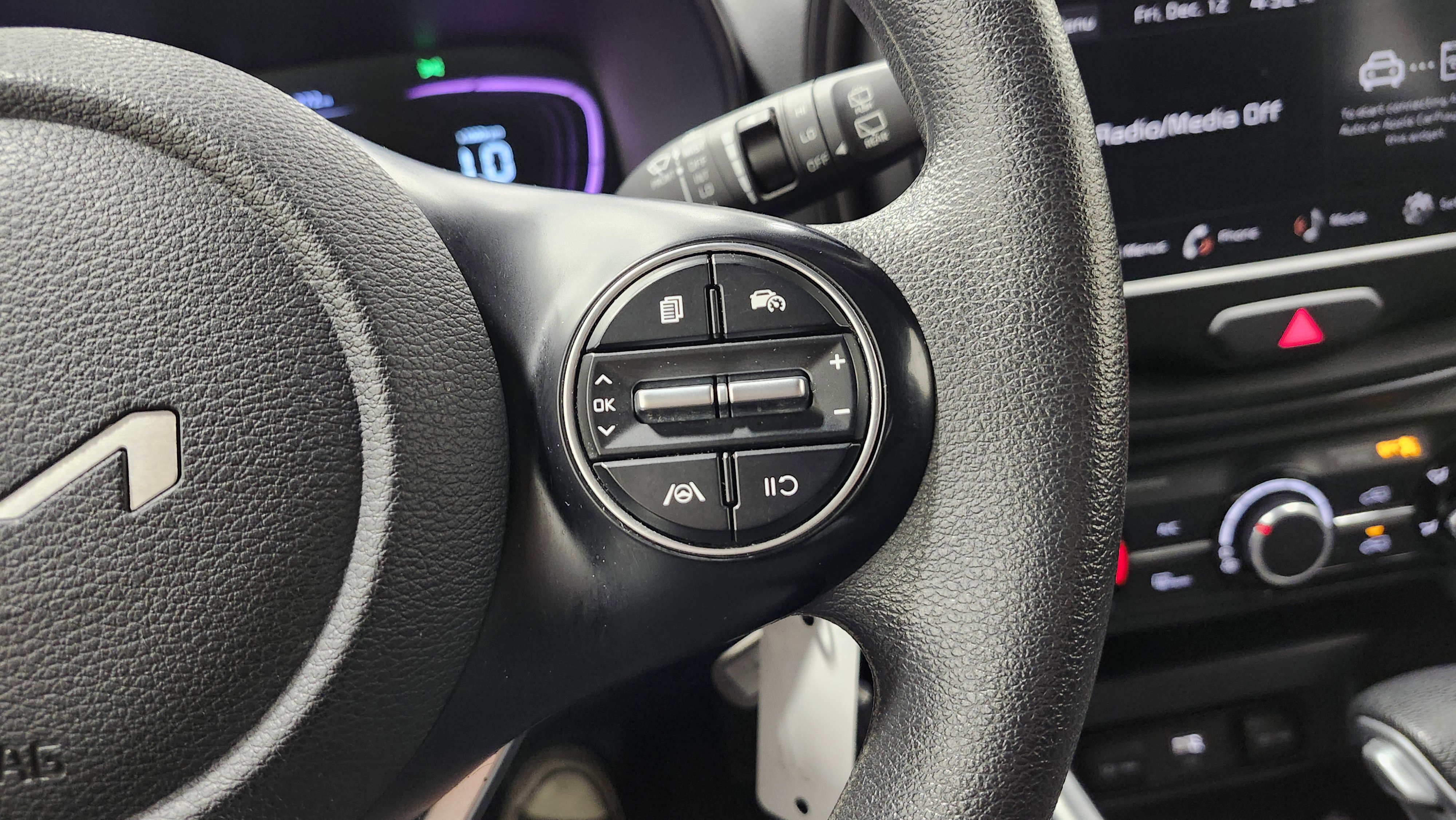 Used 2024 Kia Soul LX w/ Option Group 015 image 29