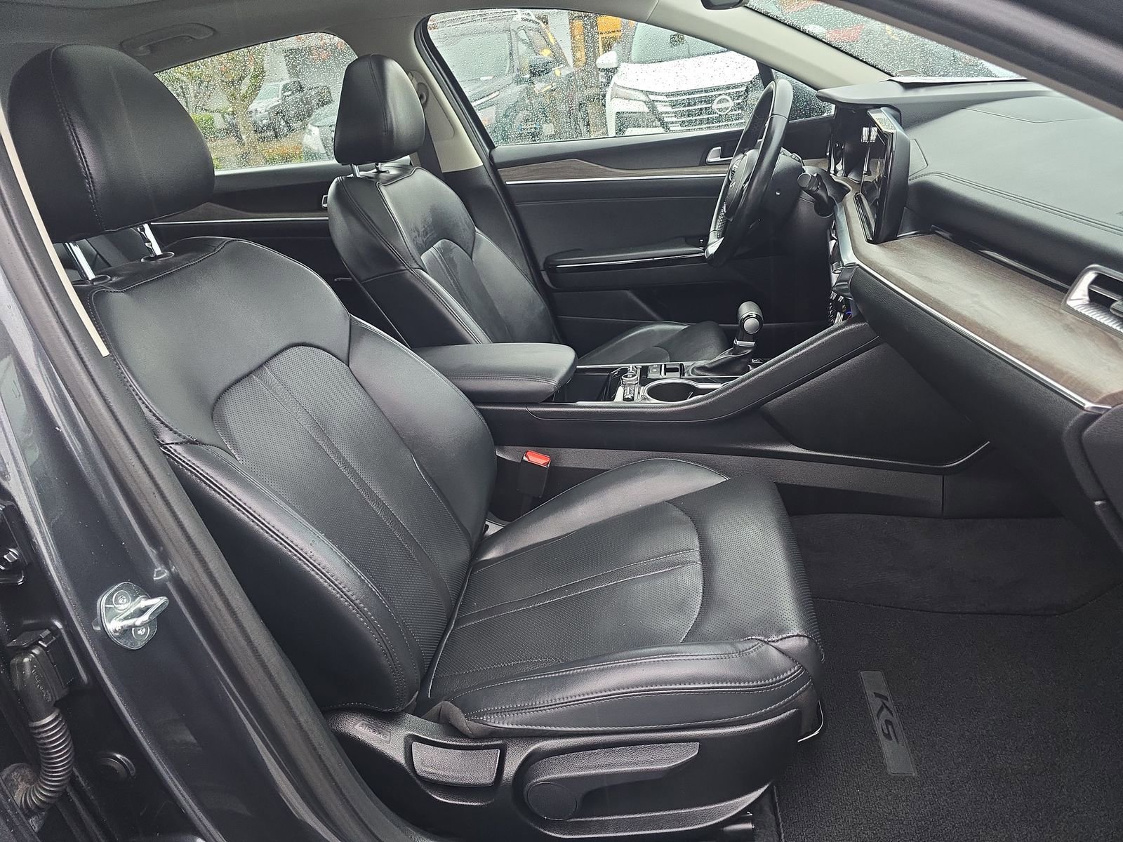 Used 2023 Kia K5 EX image 28