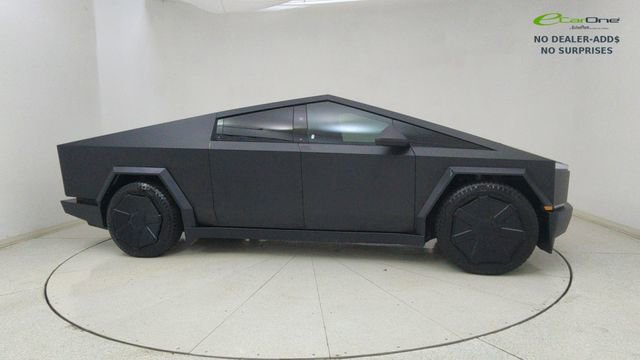 Used 2024 Tesla Cybertruck AWD Crew Cab image 58