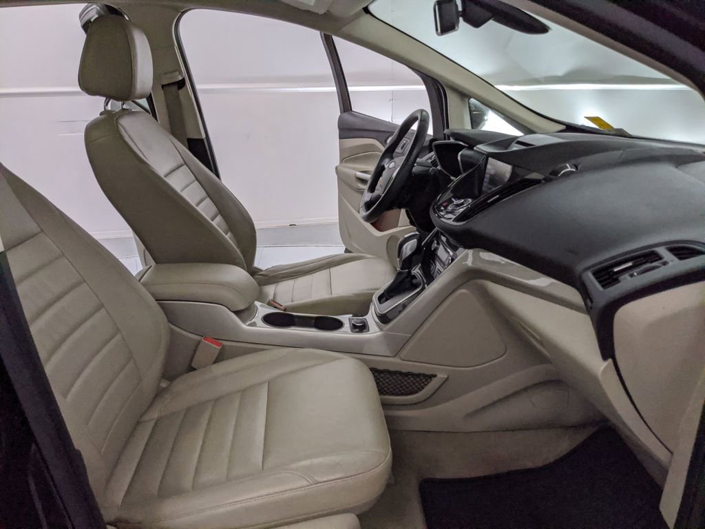 Used 2015 Ford C-MAX SEL w/ Equipment Group 302A image 23