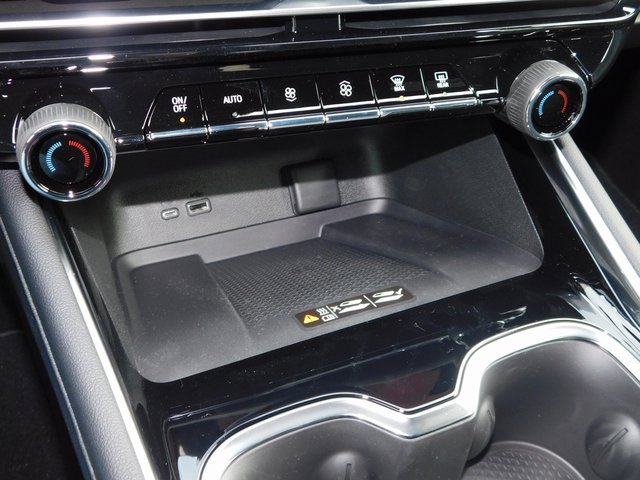 New 2026 Chevrolet Traverse LT w/ Enhanced Driving Package image 41