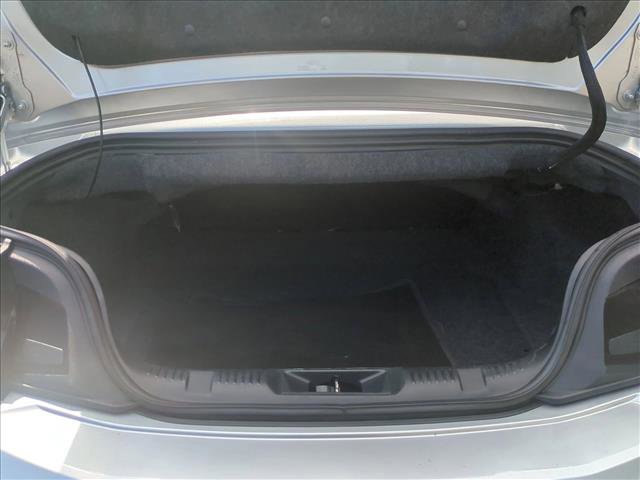 Used 2024 Ford Mustang GT Premium image 6