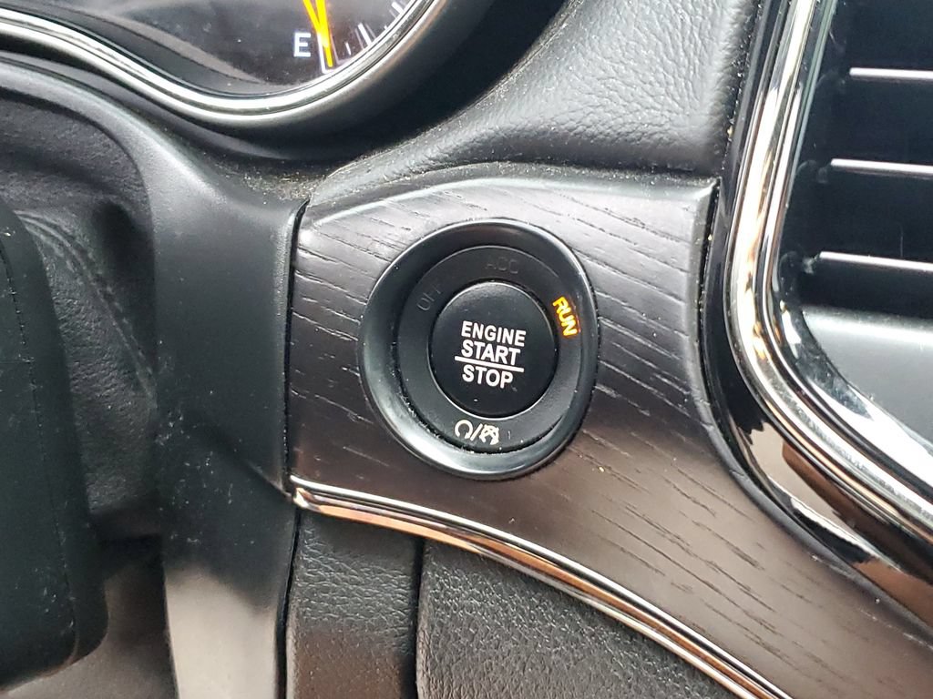 Used 2019 Jeep Grand Cherokee High Altitude AWD/4WD image 27
