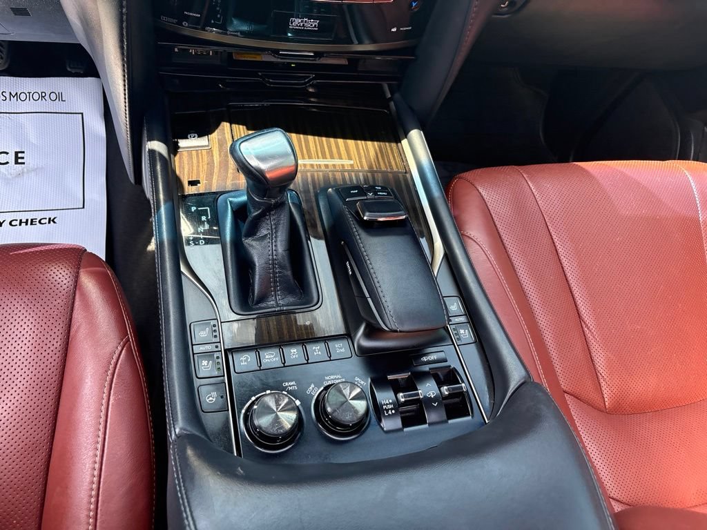 Used 2021 Lexus LX 570 4WD w/ Sport Package image 16