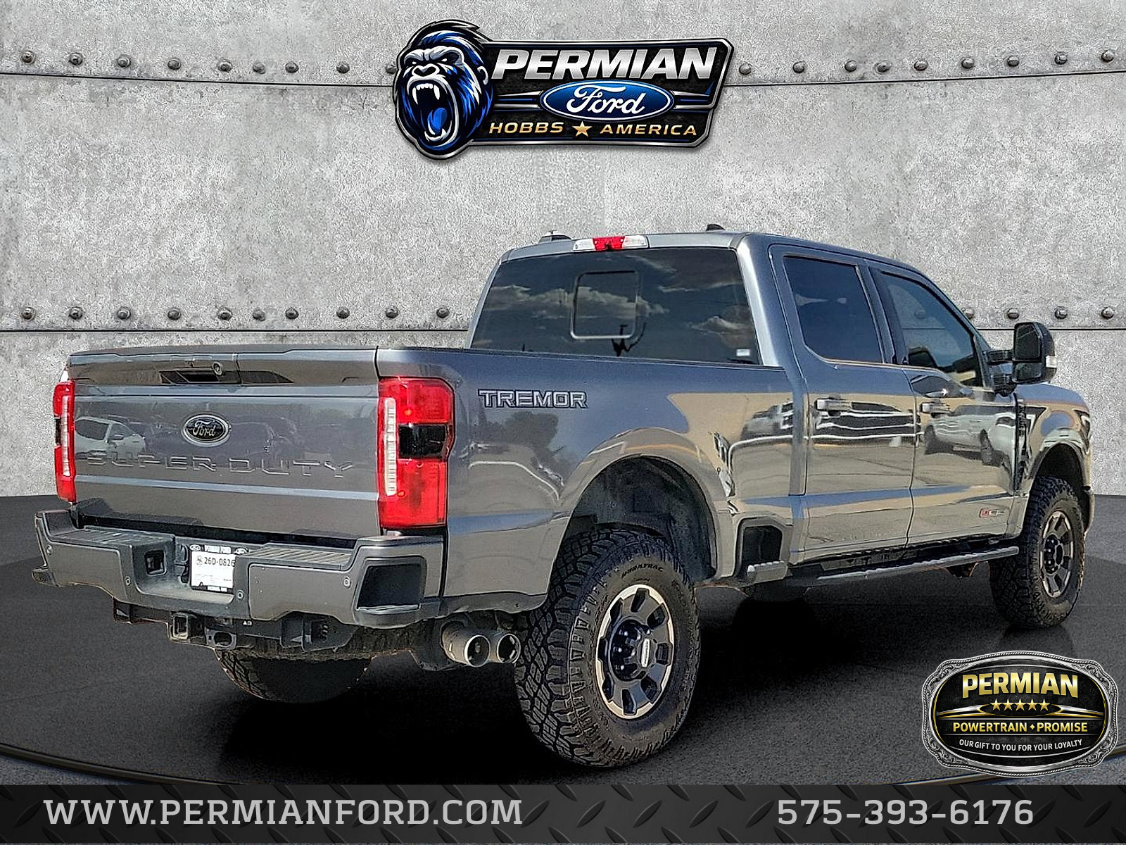 Used 2023 Ford F250 Lariat w/ Lariat Ultimate Package AWD/4WD image 4