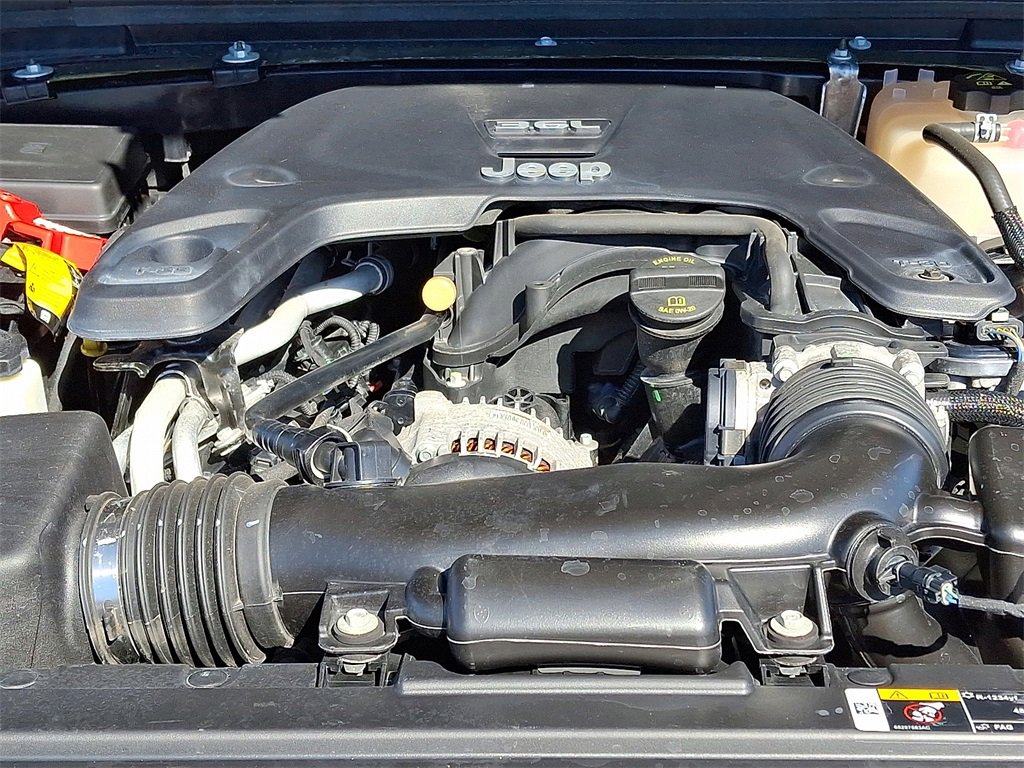 Used 2021 Jeep Wrangler Unlimited Sahara image 30