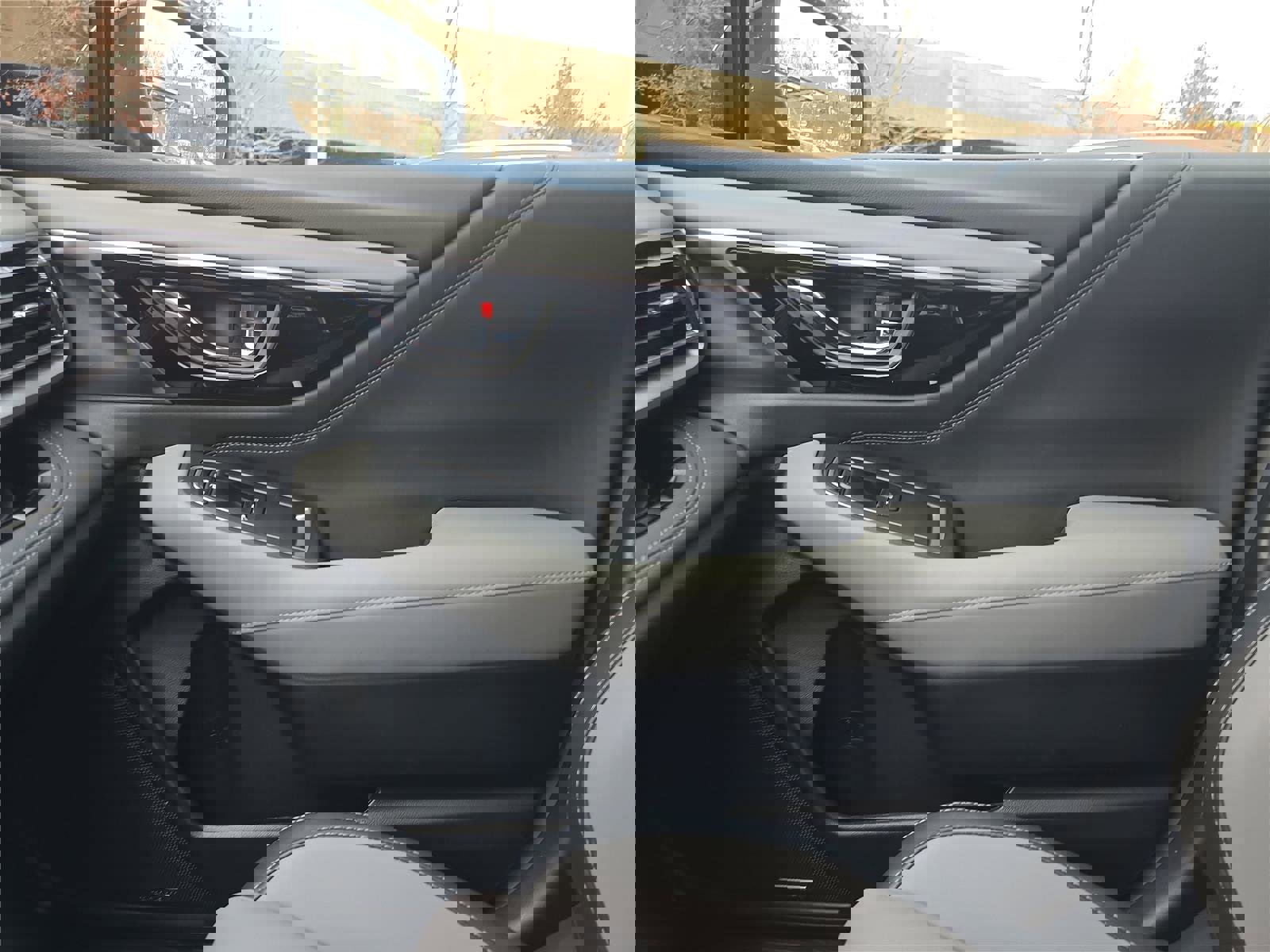 Used 2024 Subaru Outback Limited image 25