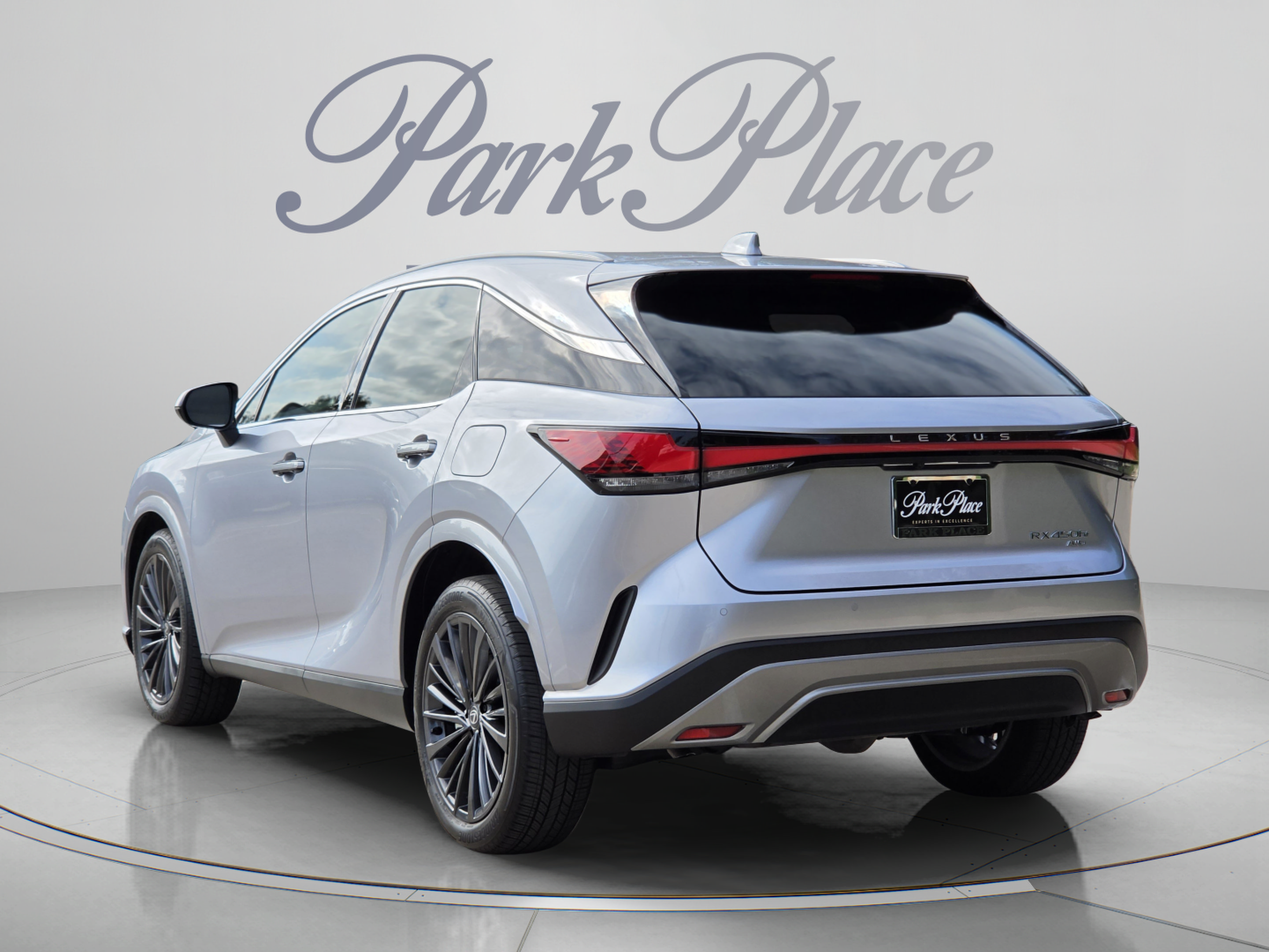 New 2026 Lexus RX 450h AWD w/ Convenience Package image 3