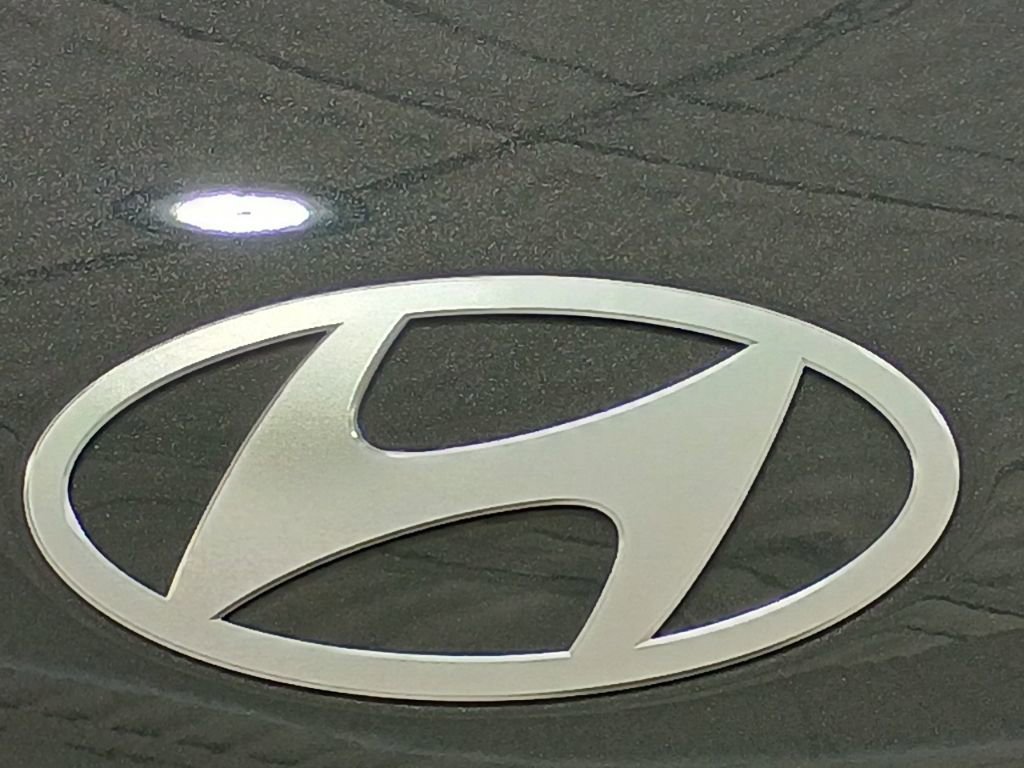 New 2026 Hyundai Kona SEL Sport AWD/4WD image 8