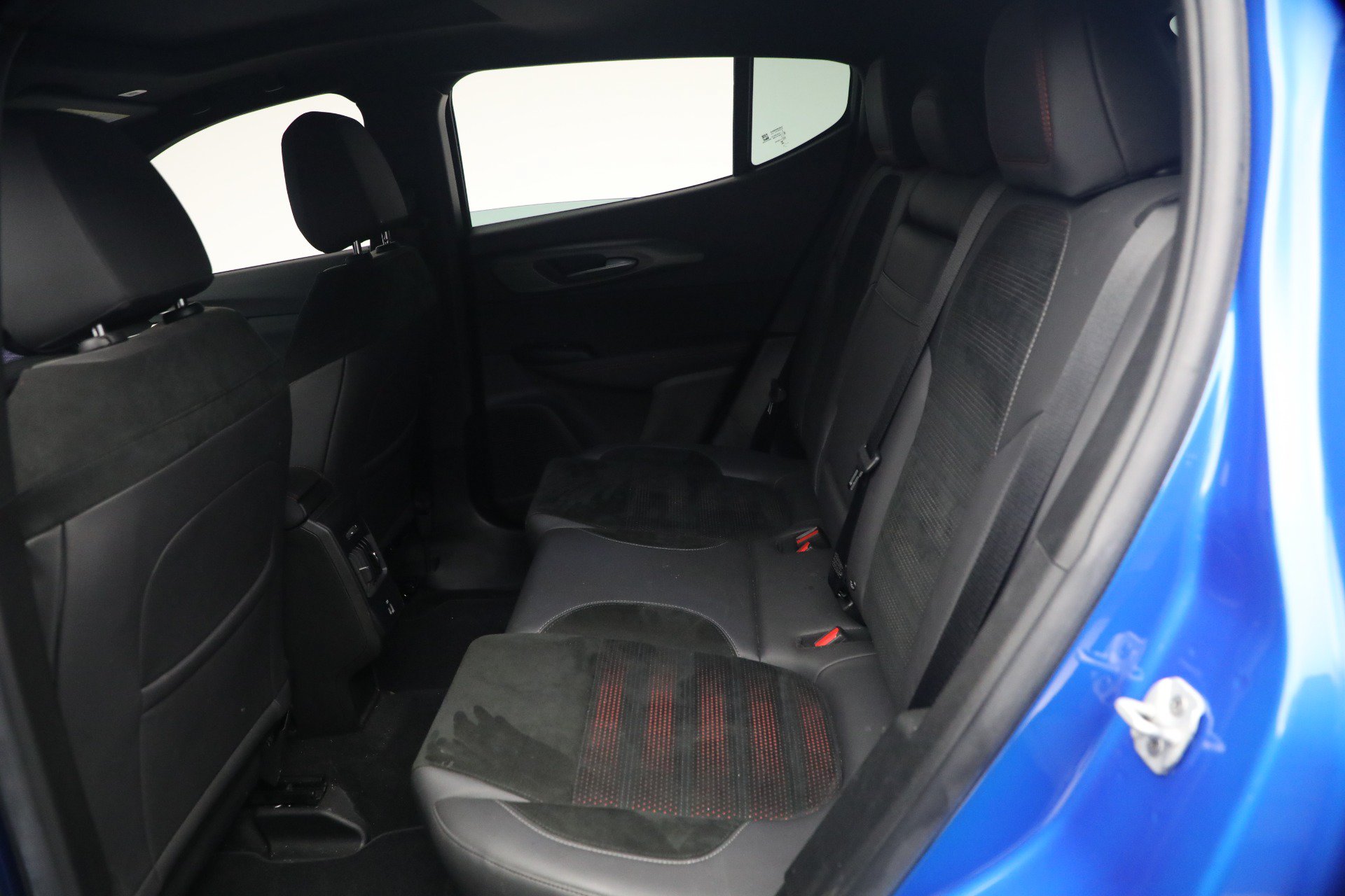 Used 2024 Alfa Romeo Tonale Ti AWD/4WD image 18