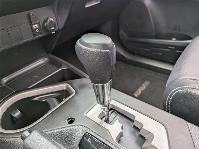 Used 2017 Toyota RAV4 XLE image 12