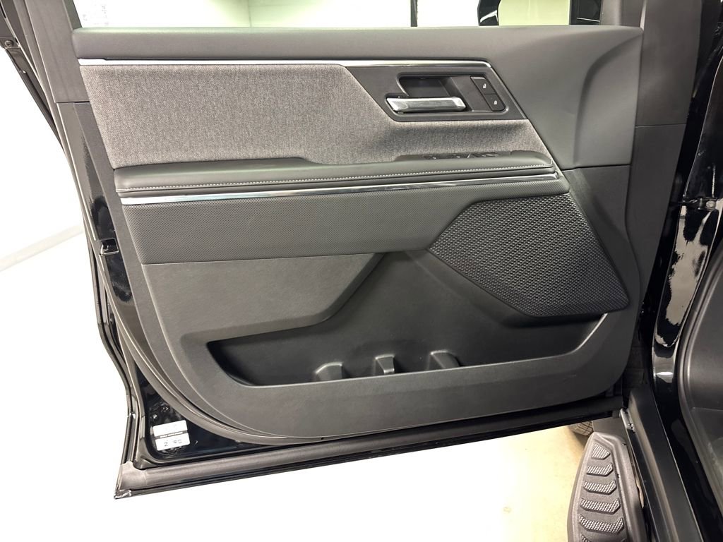 New 2026 GMC Sierra EV Elevation image 21