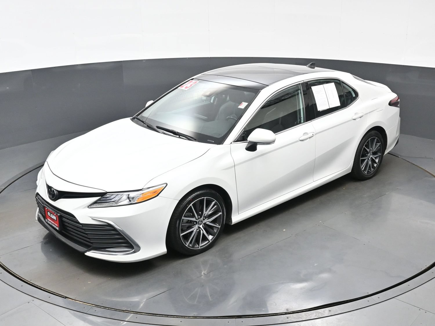 Used 2023 Toyota Camry XLE FWD image 38