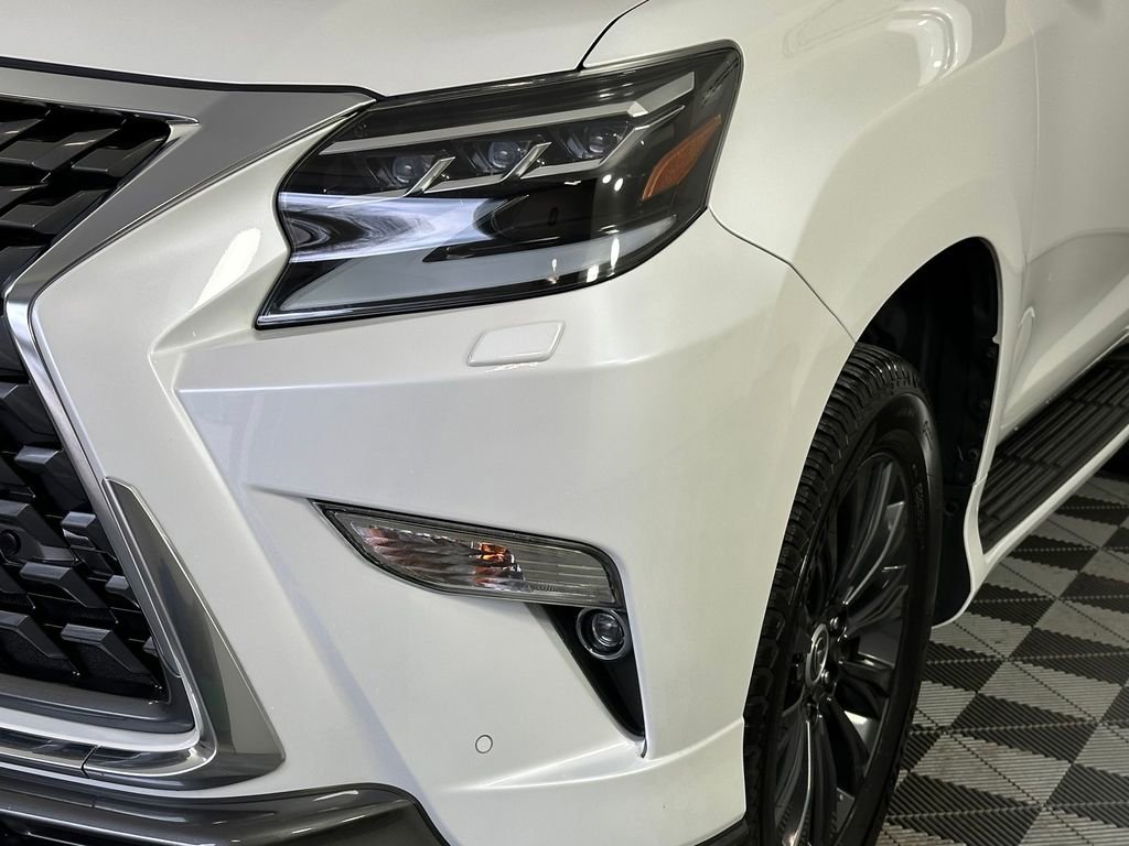 Used 2022 Lexus GX 460 Luxury w/ Sport Design Package image 13