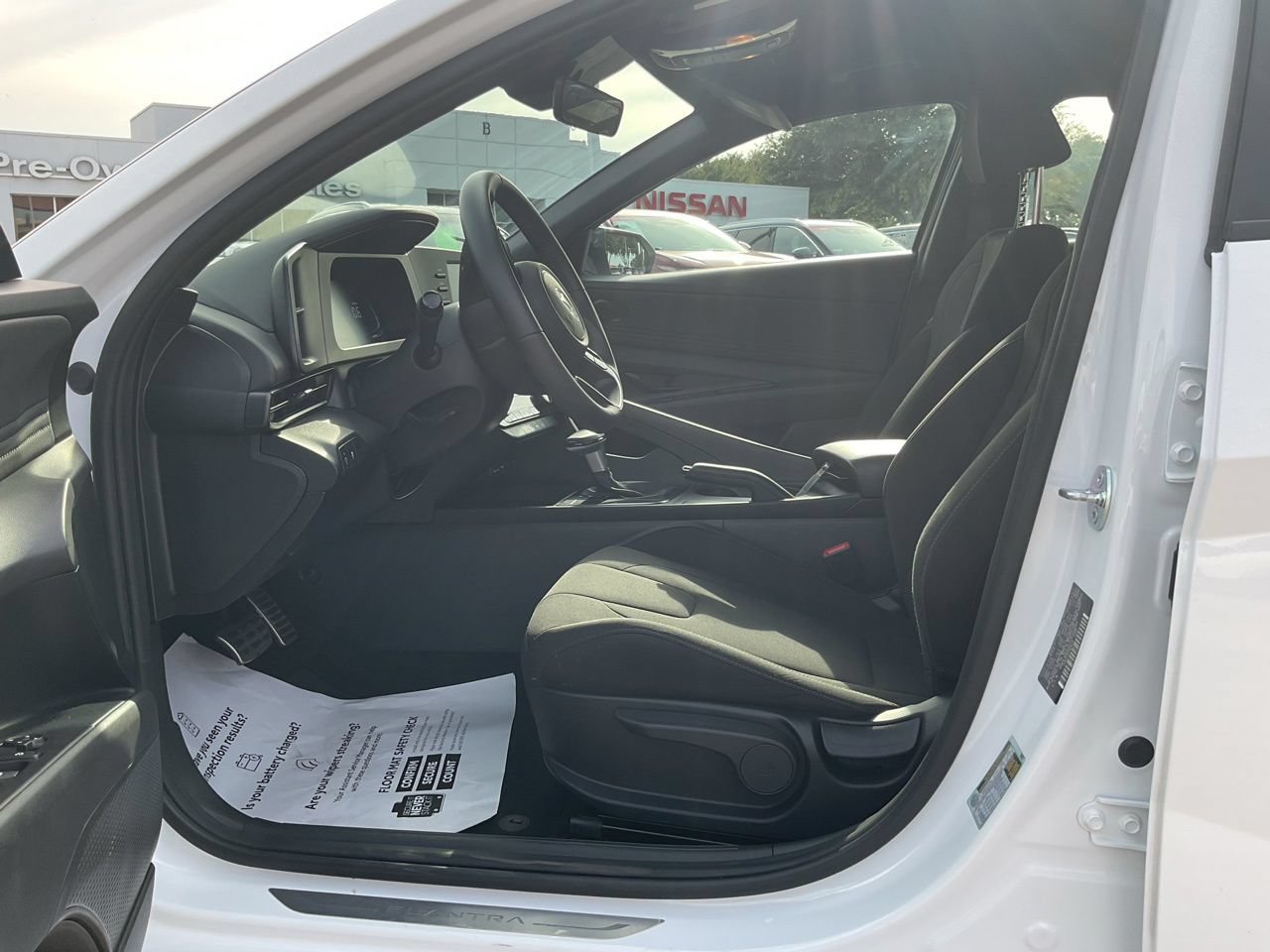 Used 2026 Hyundai Elantra Sport FWD image 5