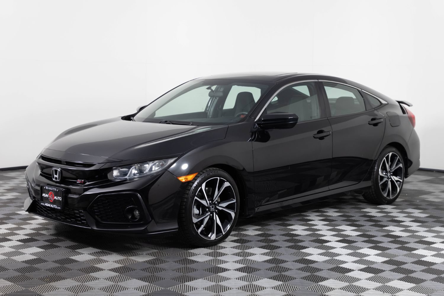 Used 2018 Honda Civic Si image 1