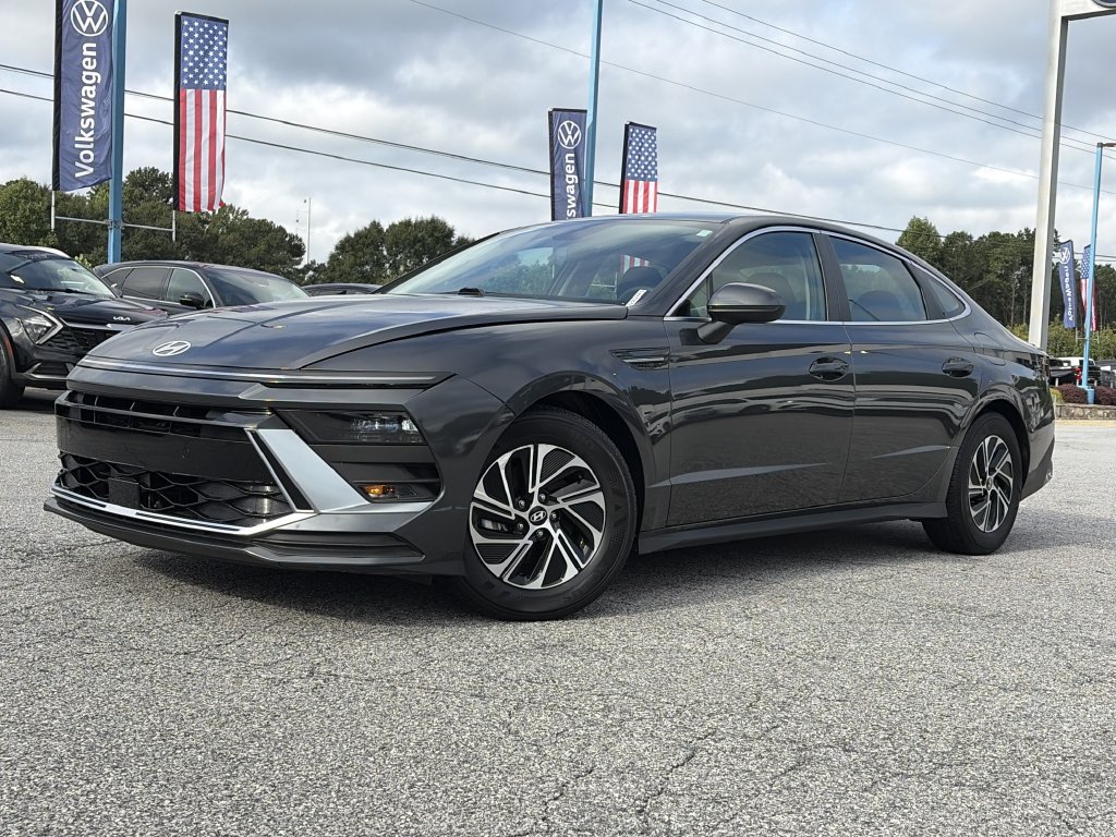 Used 2026 Hyundai Sonata Blue FWD image 1