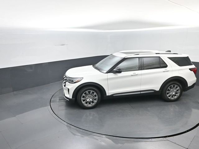 New 2026 Ford Explorer Platinum RWD image 25