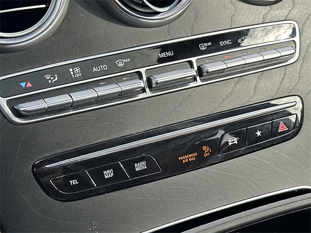Used 2023 Mercedes-Benz GLC 300 4MATIC Coupe image 31