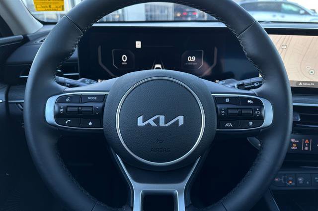 New 2025 Kia K5 EX image 27