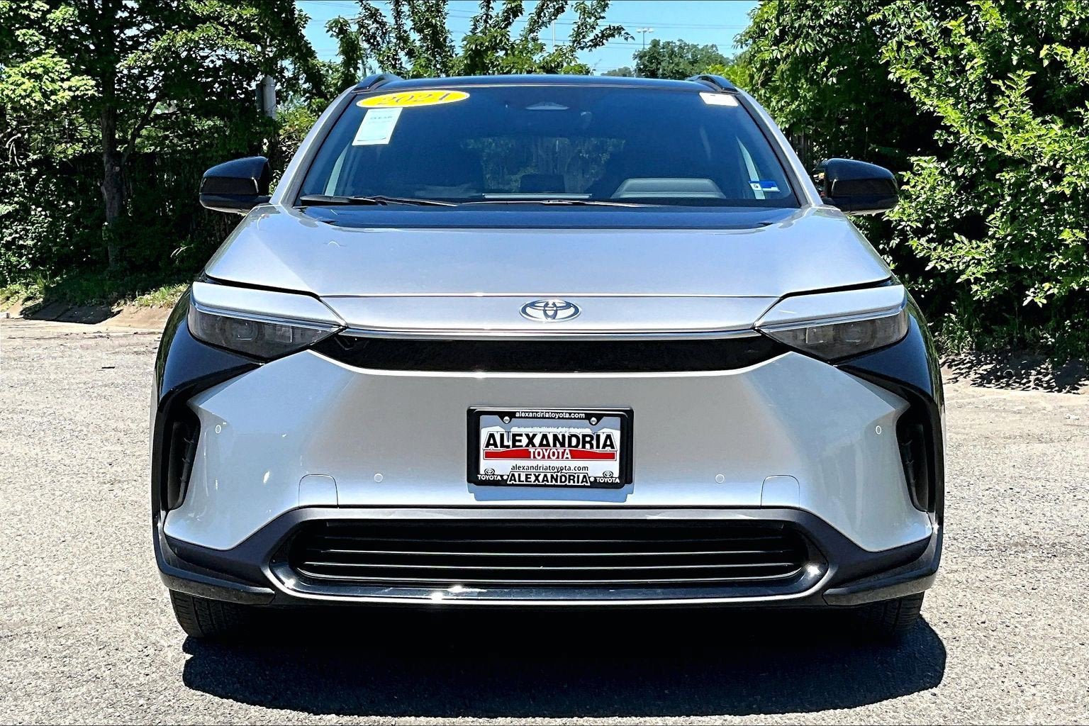 Used 2024 Toyota bZ4X FWD w/ Weather Package image 3