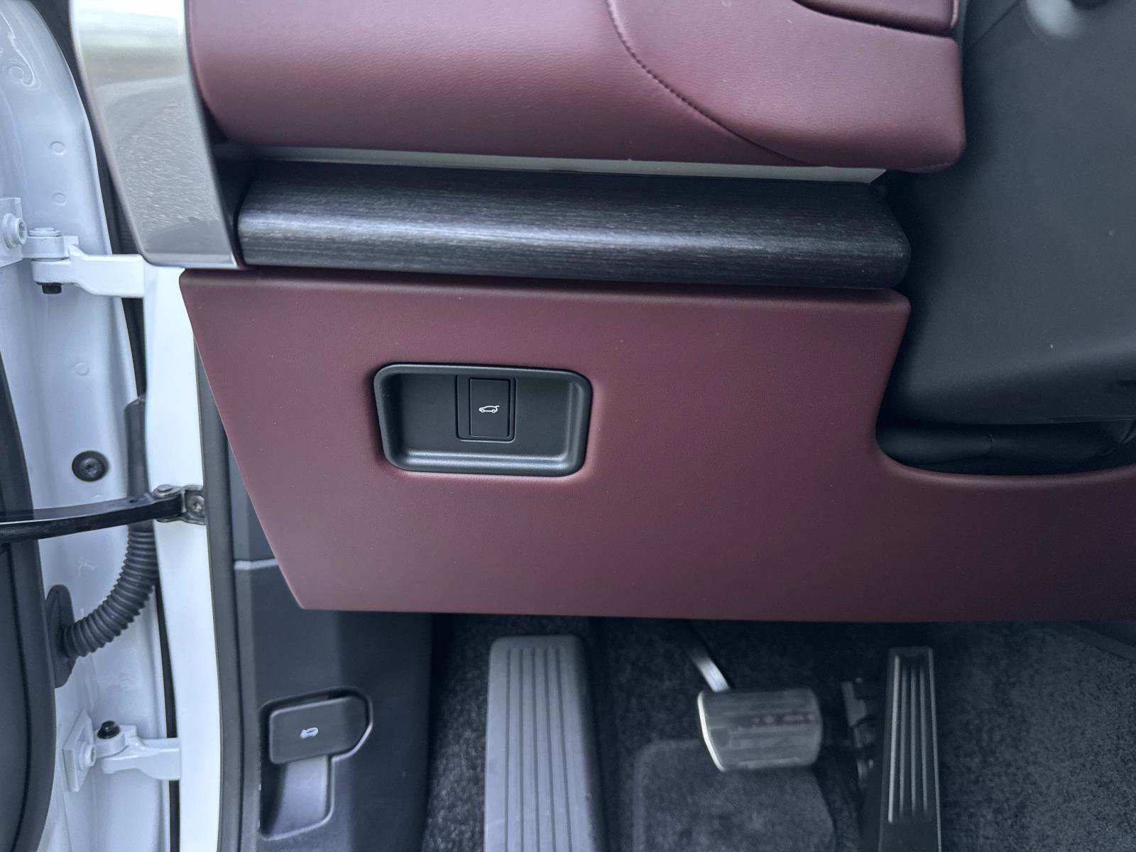 New 2025 Land Rover Range Rover Autobiography image 33