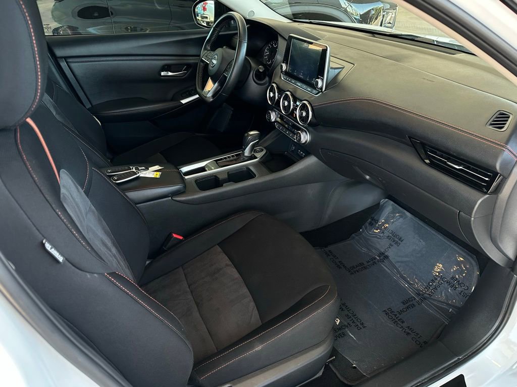 Used 2024 Nissan Sentra SR w/ Lighting Package FWD image 16