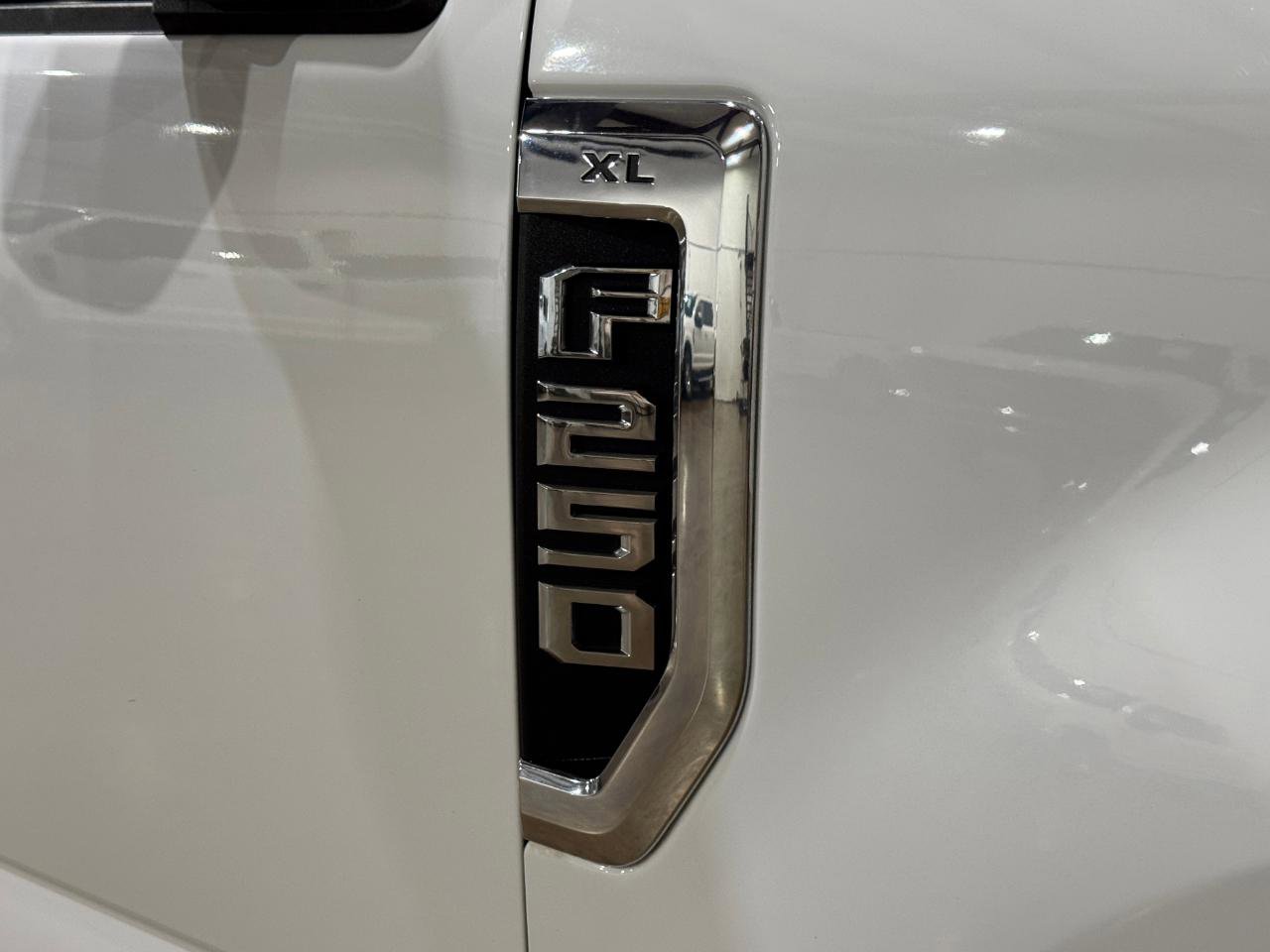 Used 2022 Ford F250 XL w/ Power Equipment Group AWD/4WD image 57