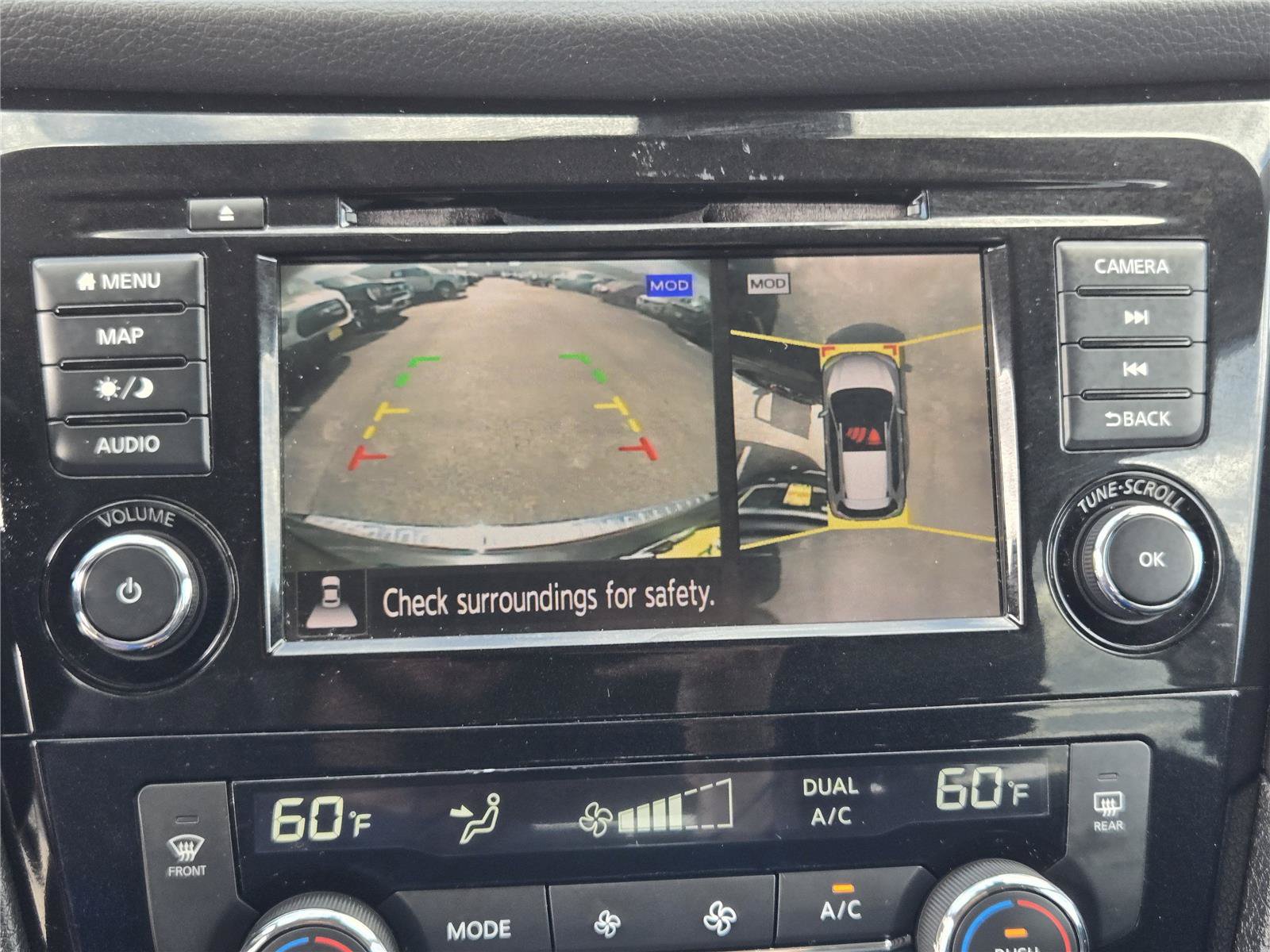 Used 2019 Nissan Rogue SL w/ Premium Package FWD image 16