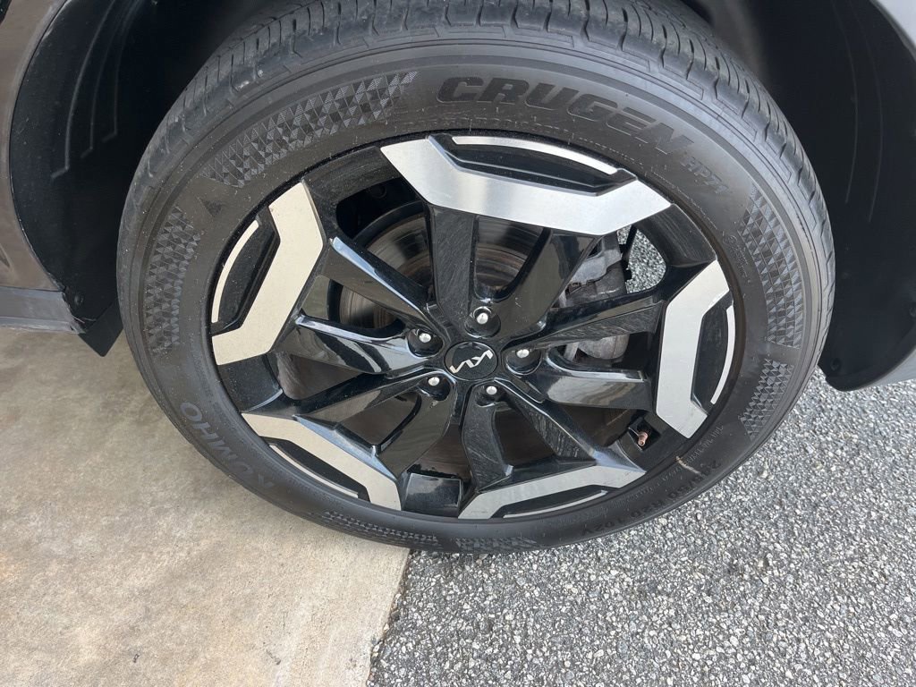 Used 2025 Kia Telluride S image 34