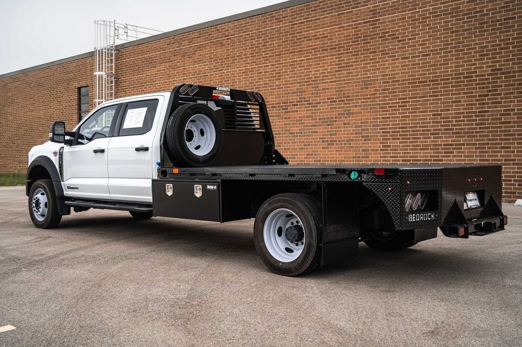 Used 2025 Ford F550 4x4 Crew Cab w/ XLT Value Package image 3