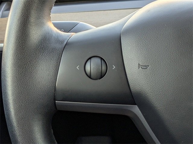 Used 2020 Tesla Model Y Performance image 32