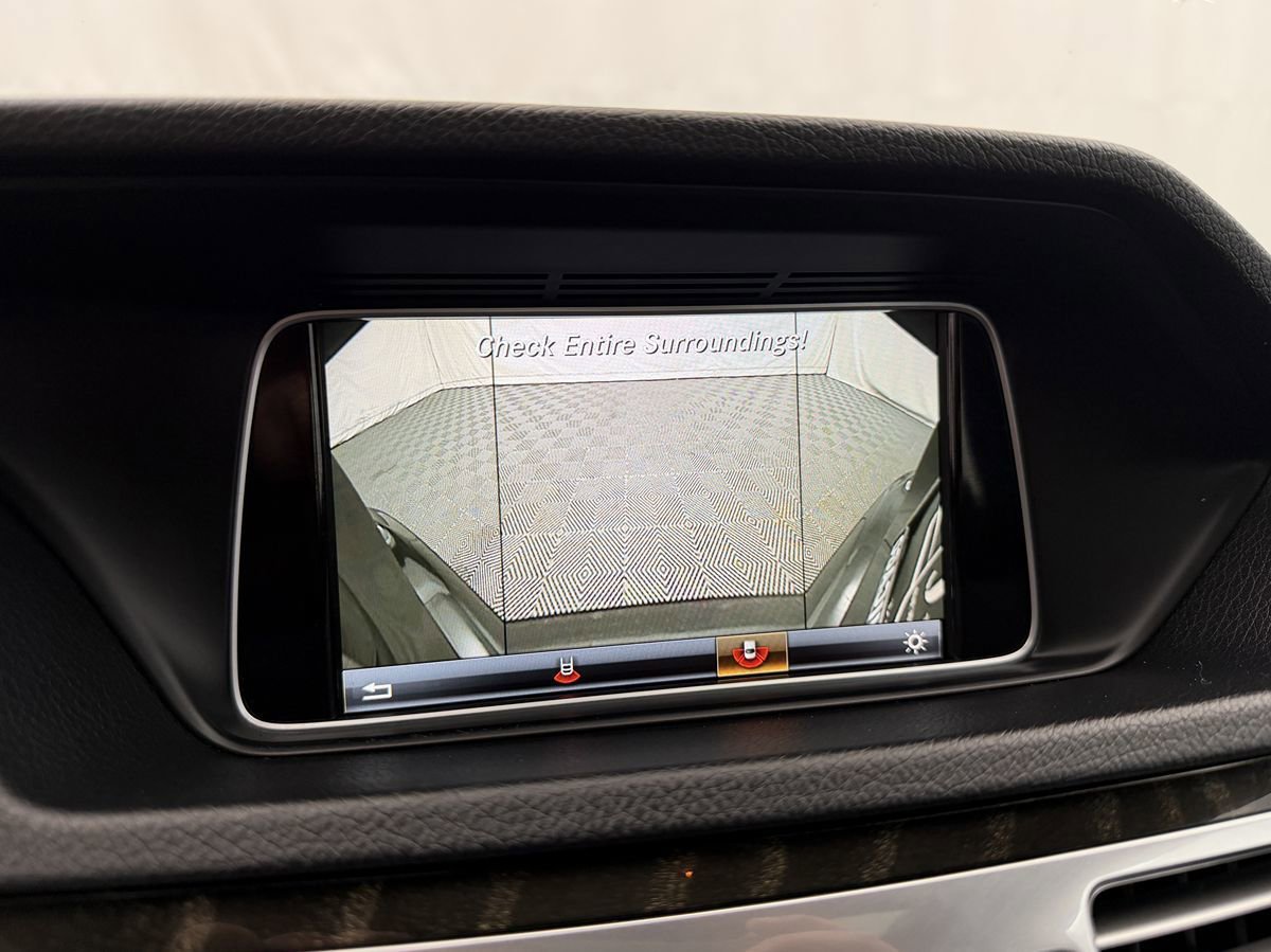 Used 2016 Mercedes-Benz E 350 4MATIC Sedan image 16