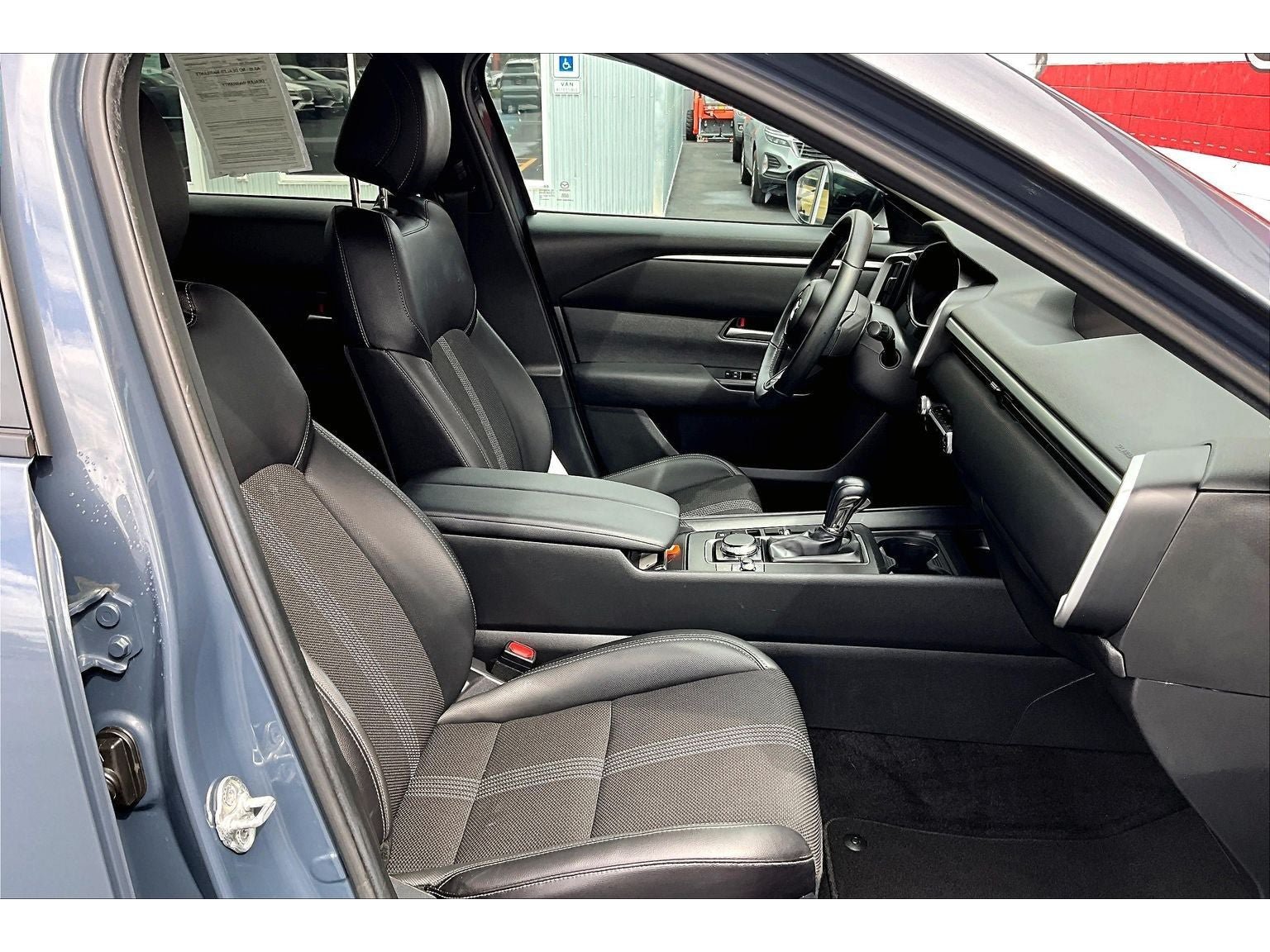 Used 2026 MAZDA CX-50 AWD 2.5 S w/ Preferred Pkg image 8