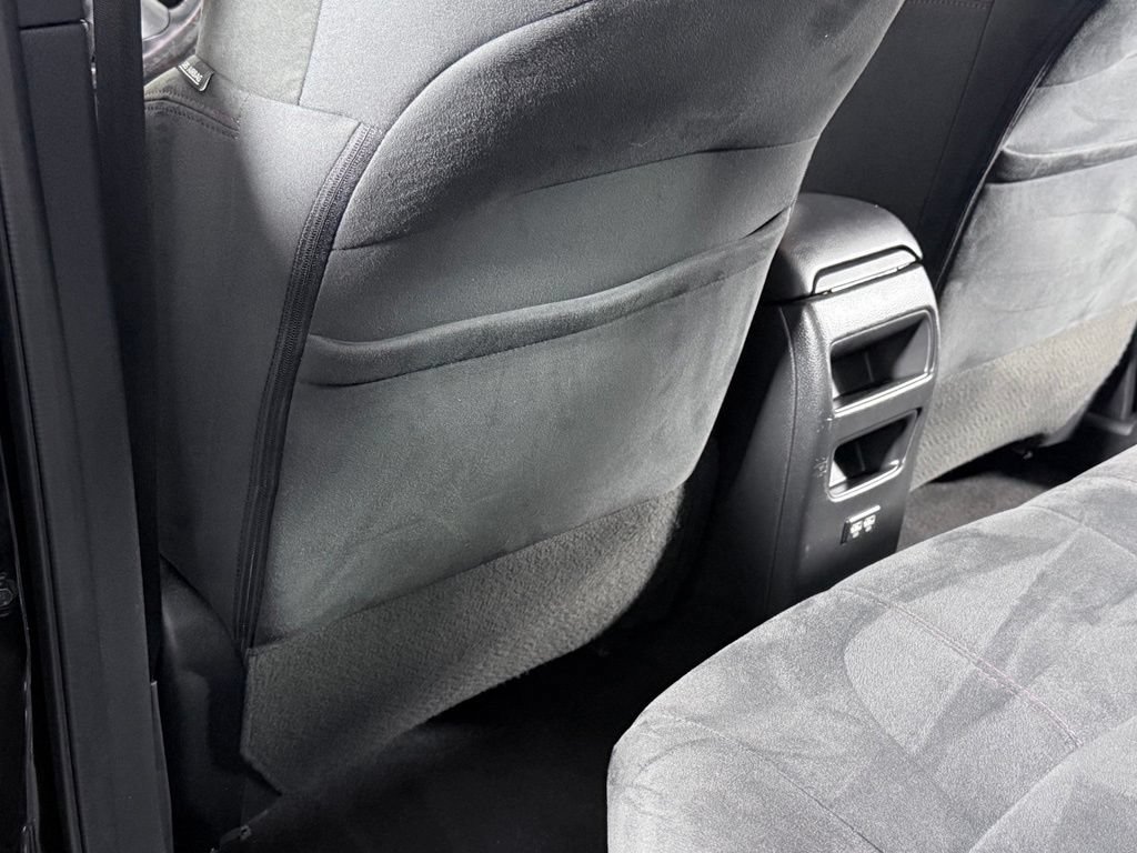 Used 2018 Nissan Sentra NISMO FWD image 27