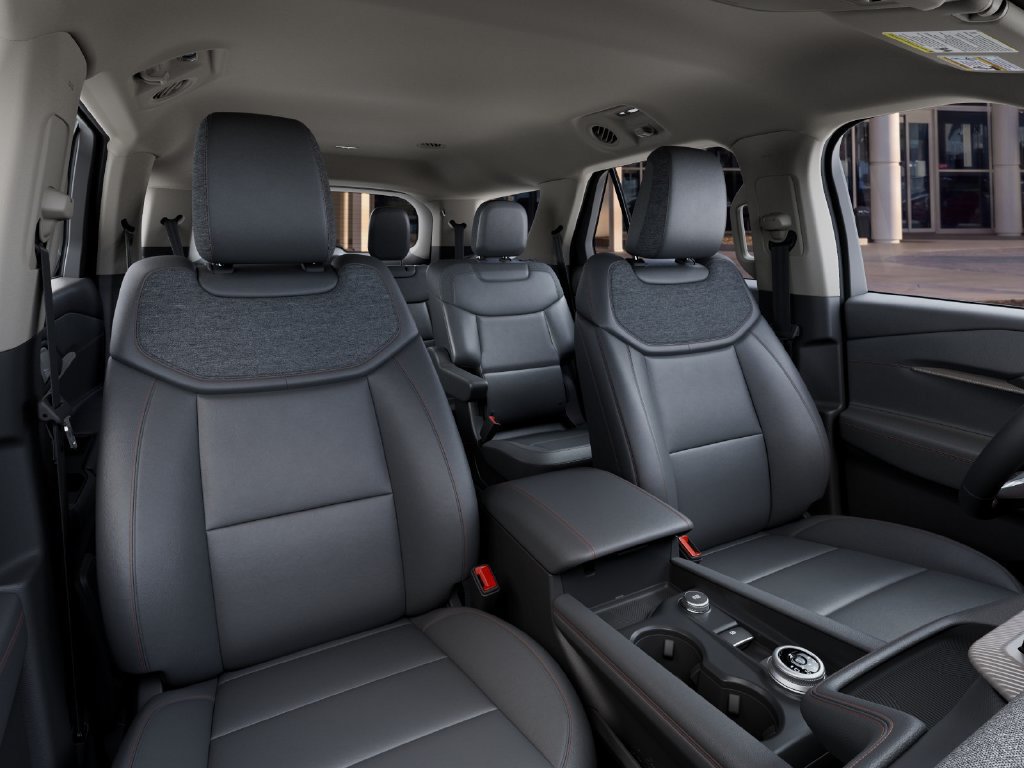 New 2027 Ford Explorer Active w/ Active Comfort Package RWD image 10