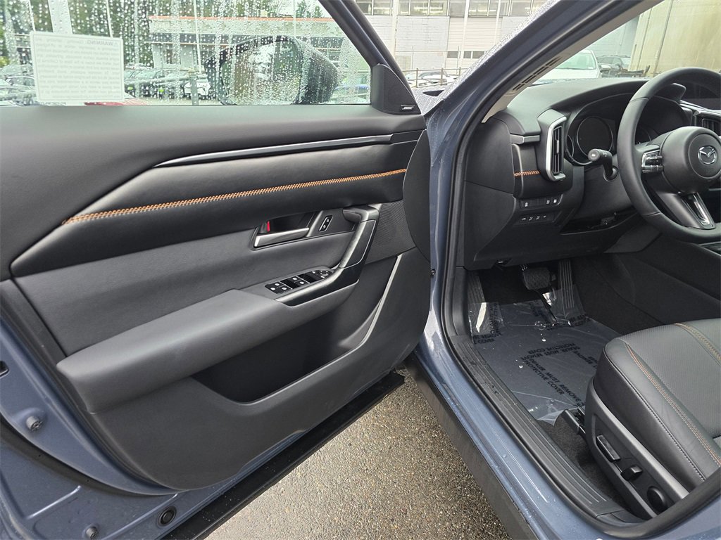 Used 2025 MAZDA CX-50 AWD 2.5 Hybrid w/ Weather Package image 21