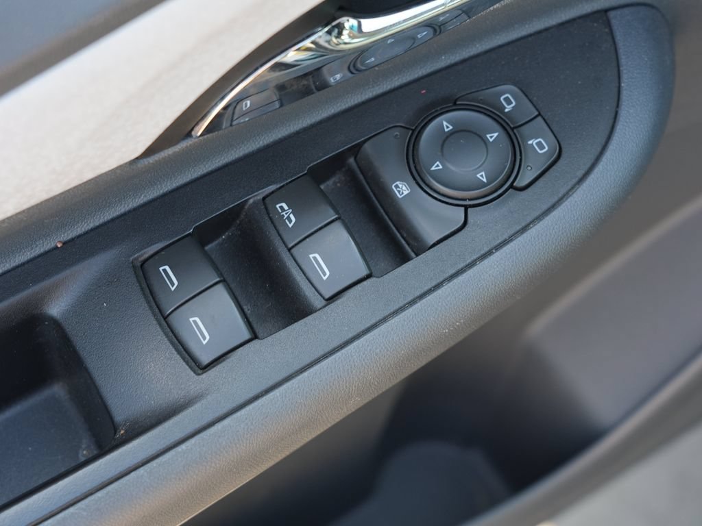 Used 2018 Chevrolet Bolt LT FWD image 16