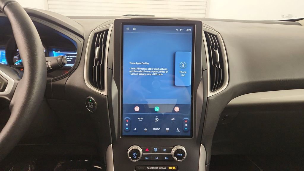 Used 2023 Ford Edge SEL image 13