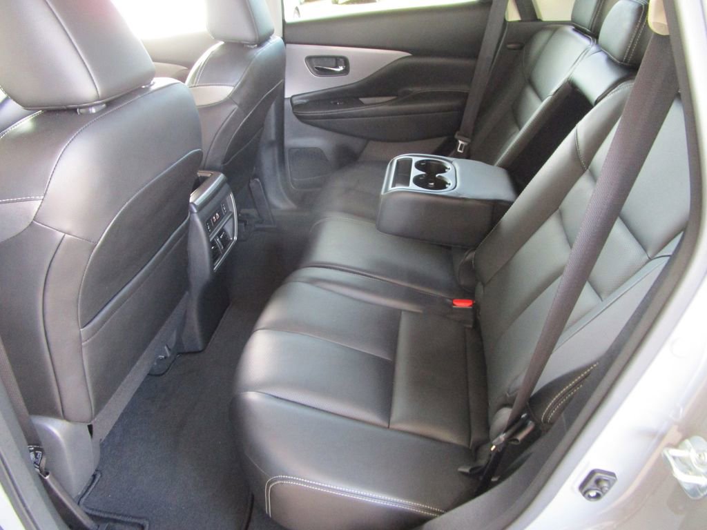 Used 2024 Nissan Murano SL image 18