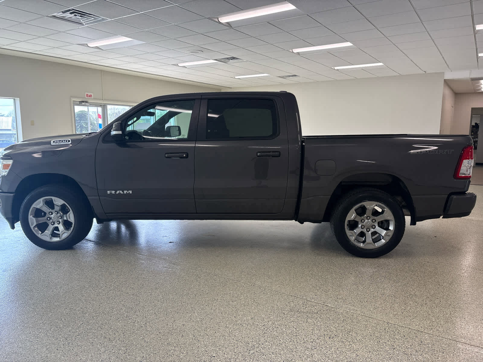 Used 2023 RAM 1500 Big Horn AWD/4WD image 10