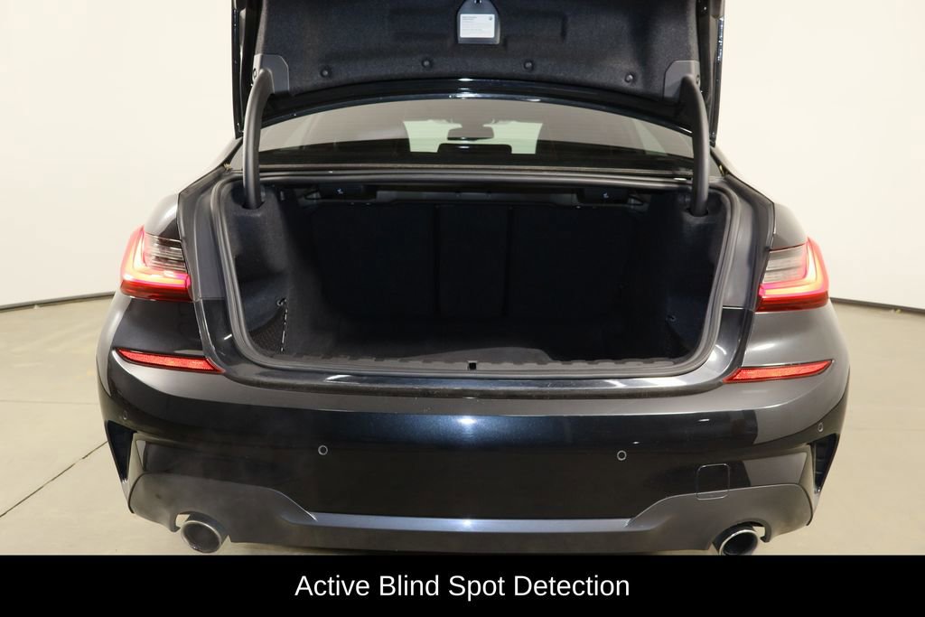 Used 2019 BMW 330i xDrive Sedan w/ M Sport Package image 18