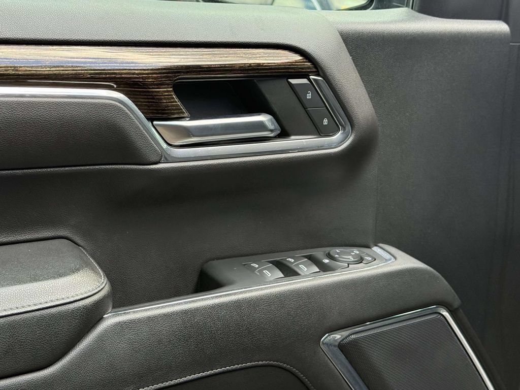 Used 2024 GMC Sierra 1500 Elevation AWD/4WD image 25